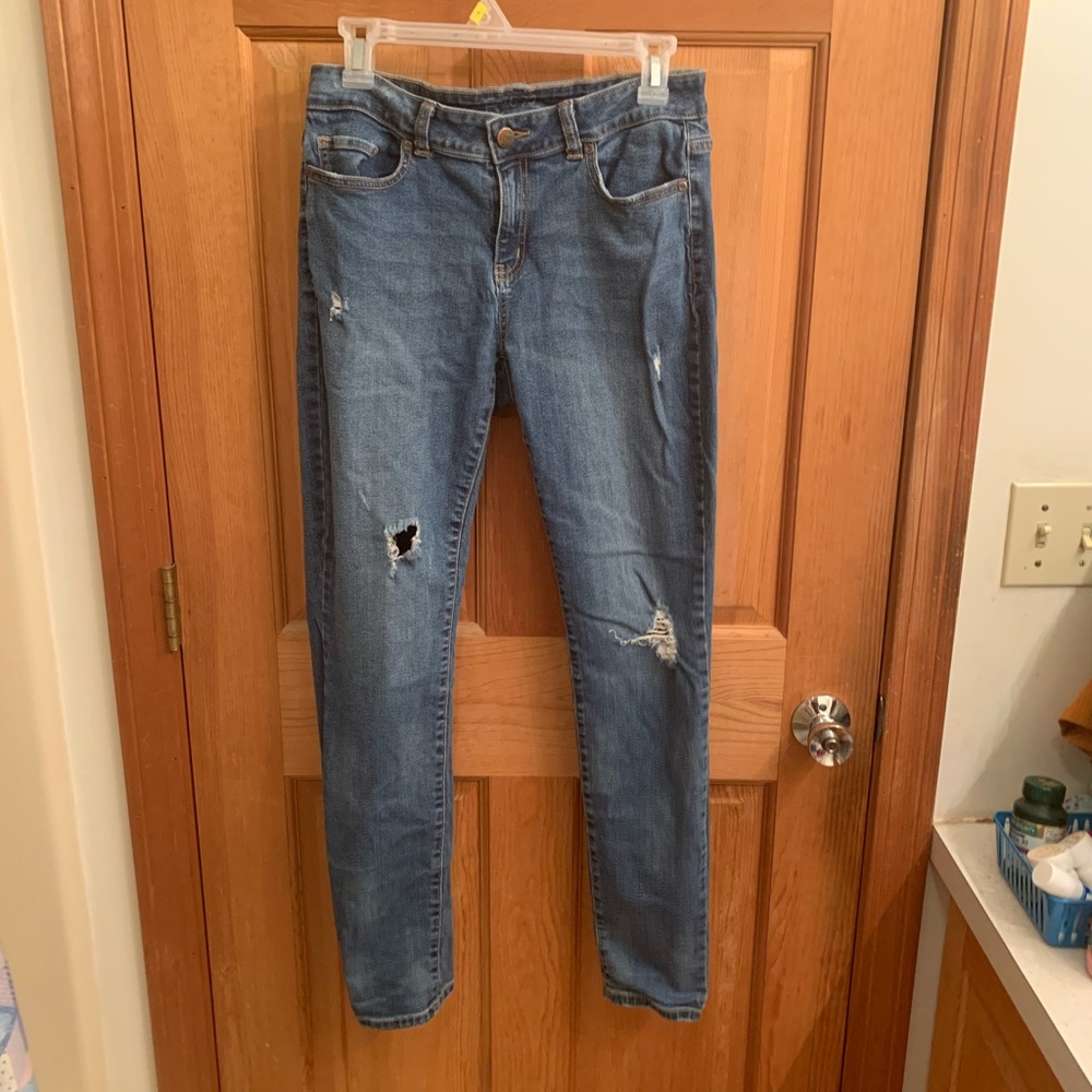 R1893 Distressed skinny jeans size 10
